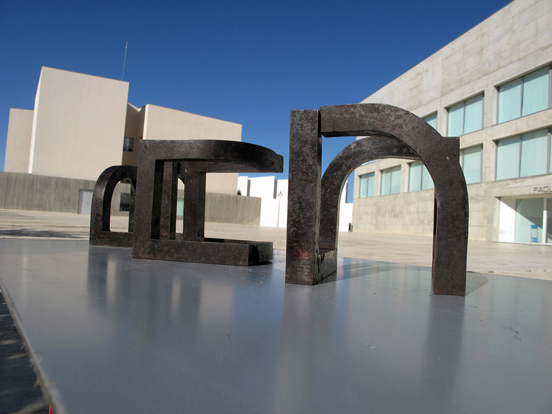 Escultor en Zaragoza - Serie Escultórica - Módulos Geométricos