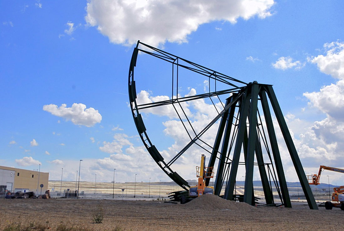 Escultor en Zaragoza - Obra Pública - Elementos Industriales