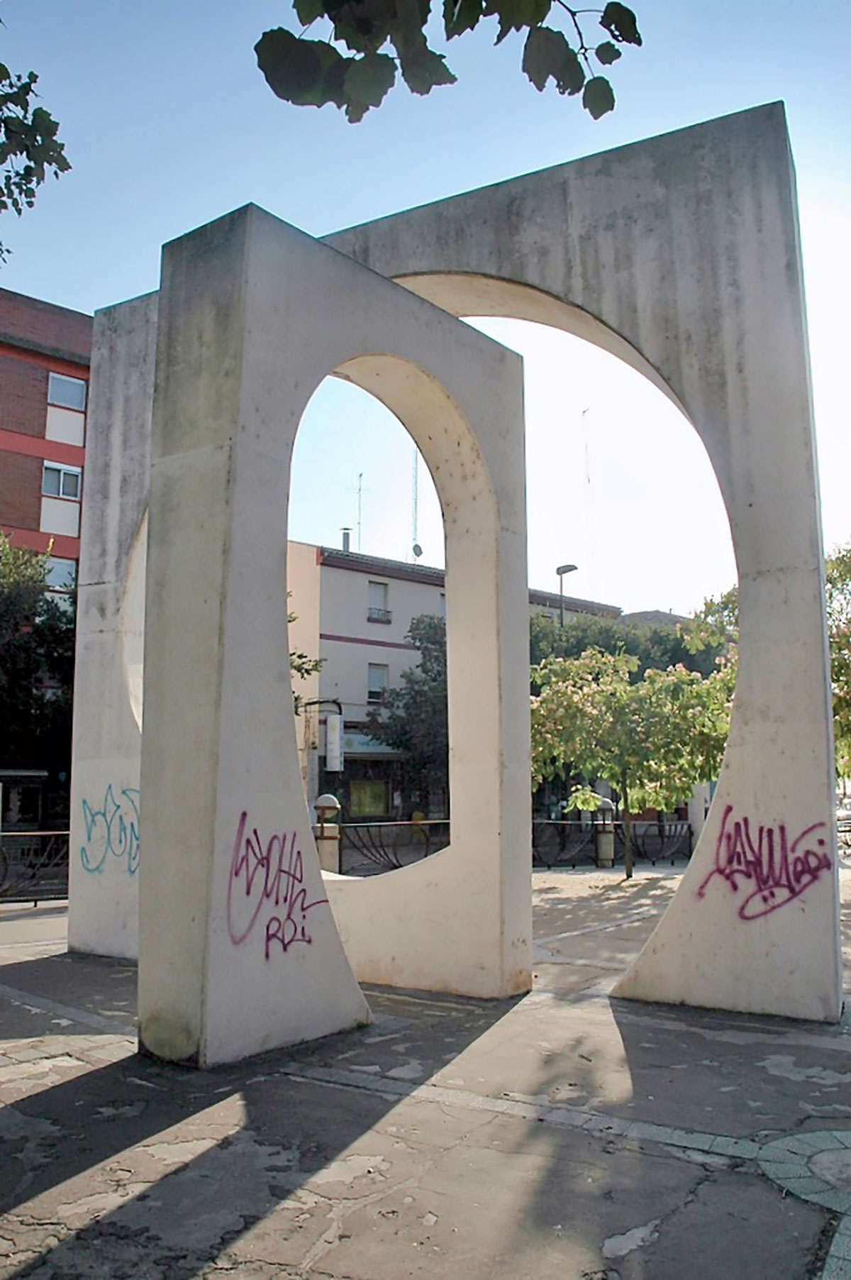 Escultor en Zaragoza - Obra Pública - Puerta Sancho