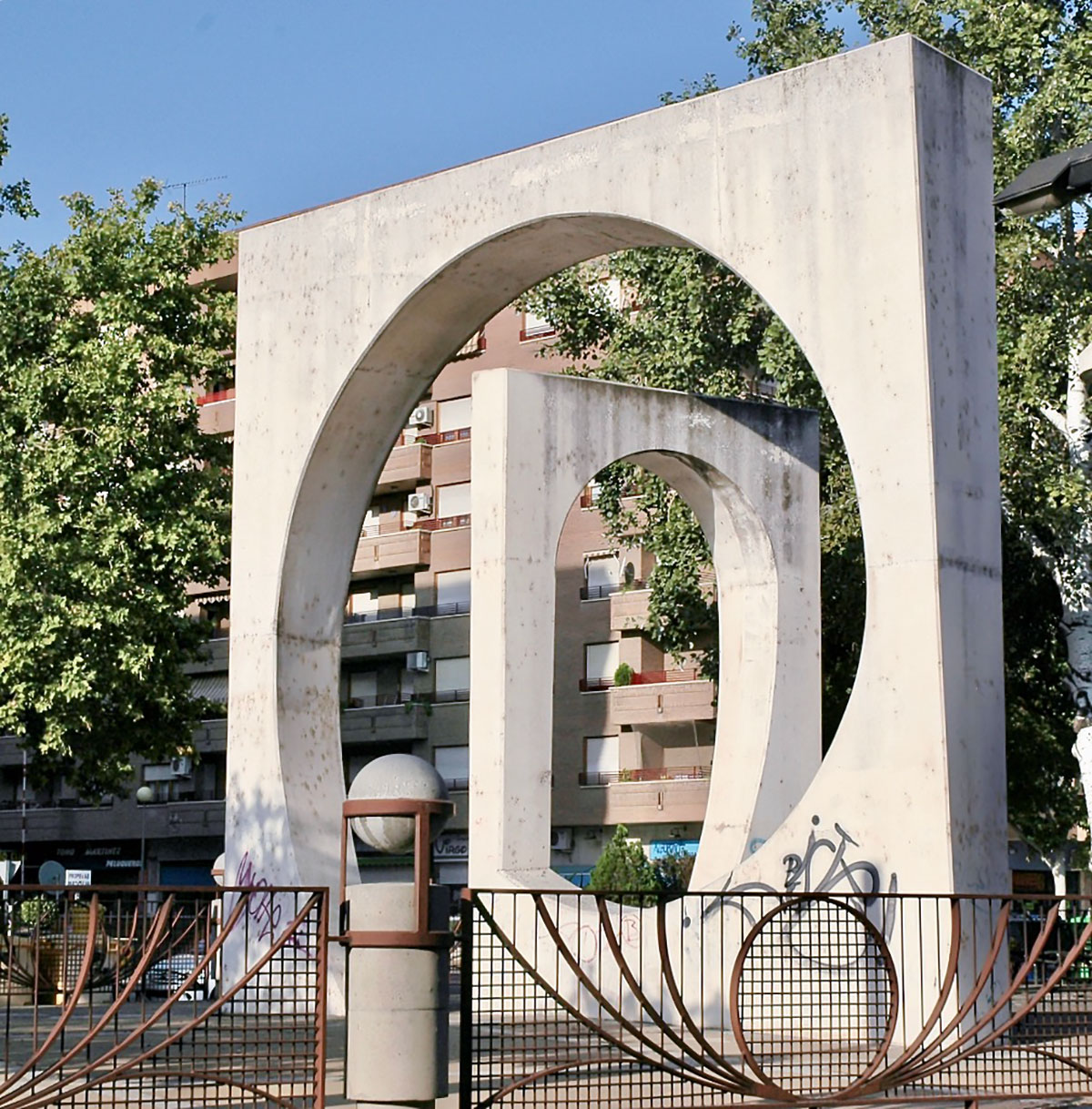 Escultor en Zaragoza - Obra Pública - Puerta Sancho