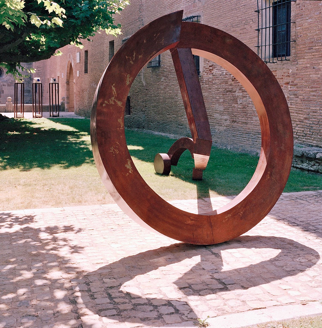 Escultor en Zaragoza - Serie Escultórica - Veruela, Norte-Sur