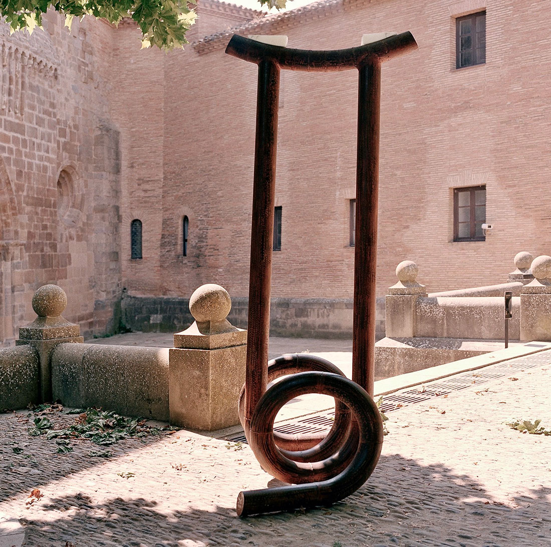 Escultor en Zaragoza - Serie Escultórica - Veruela, Norte-Sur